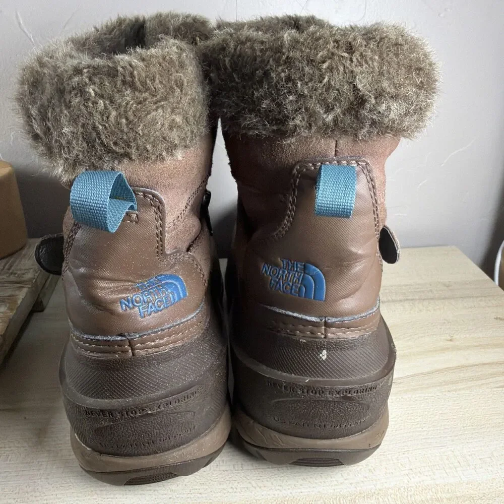 The North Face Winter Boots Faux Fur Chilkat Women’s Boots Size 10